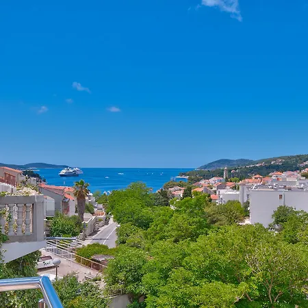 Komazin Pensión Hvar Town
